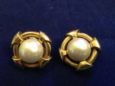 IMG 0838 Ciner 1960s Pearl Earrings