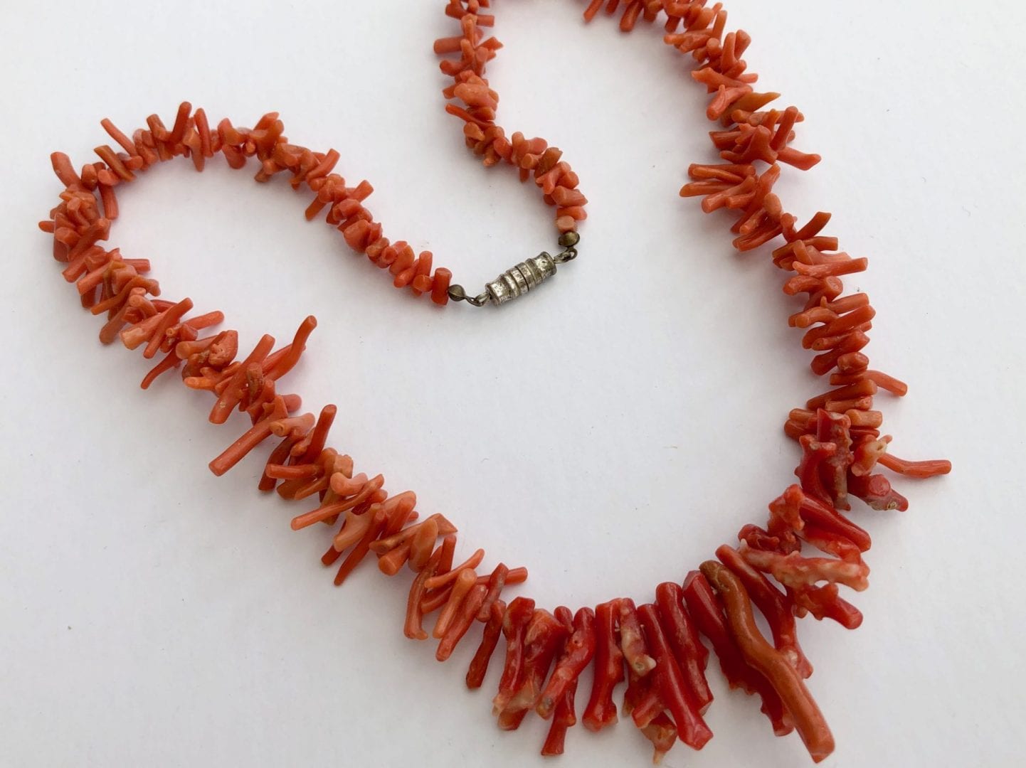 Buy Genuine Coral Necklace 100%natural Japanese Coral Necklace Red Pink Coral  Antique Coral Jewelry Vintage Coral Jewelry Mediterranean Coral. Online in  India - Etsy