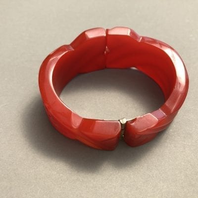 1930s Red Bakelite Clamper