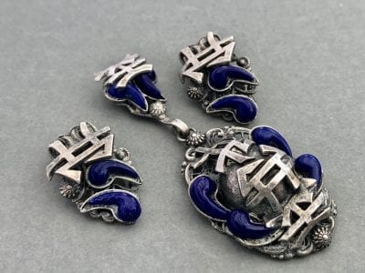 1930s Czech Chinese Pendant Set