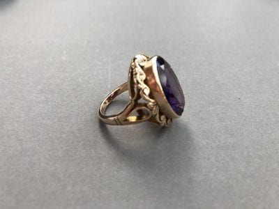 18ct 1950s Alexandrite Ring