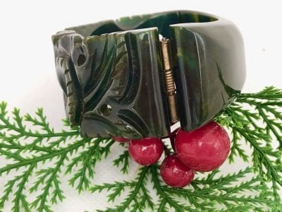 1940s Green Bakelite Clamper