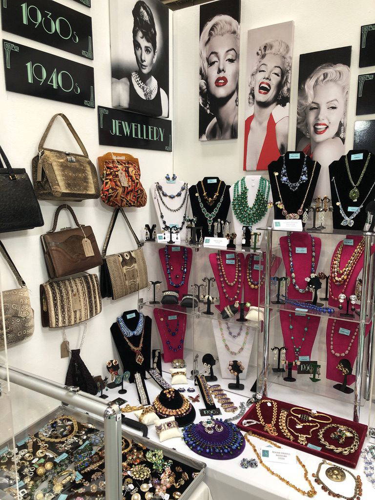 Christmas Gift Fair 2024 Ascot Racecourse Jewels Past Vintage